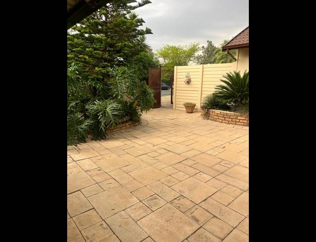 4 BEDROOM HOUSE FOR SALE IN ALBERTON NORTH